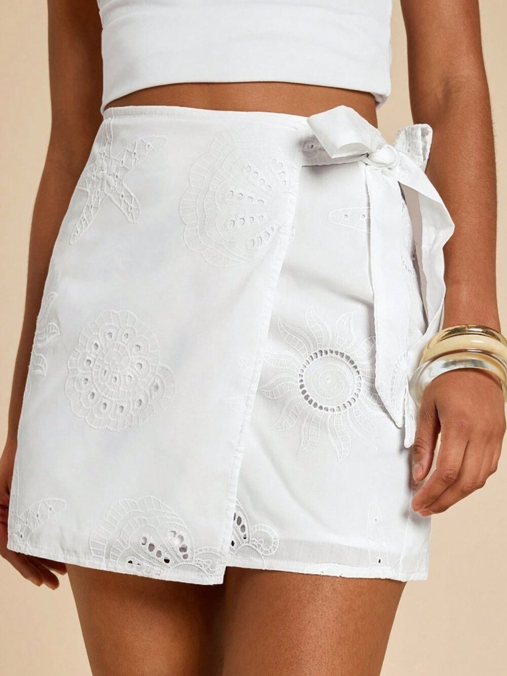 White Casual Women's Beach Vacation Eyelet Wrap Tie Waist Skirt - Picture 5 of 6